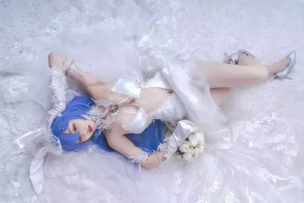 「『アズレン』ニュージャージーの満点花嫁姿、『FF7』ティファの艶やかさ、『原神』雷電将軍の紫電！中国美女コスプレイヤー3選【写真31枚】」の画像