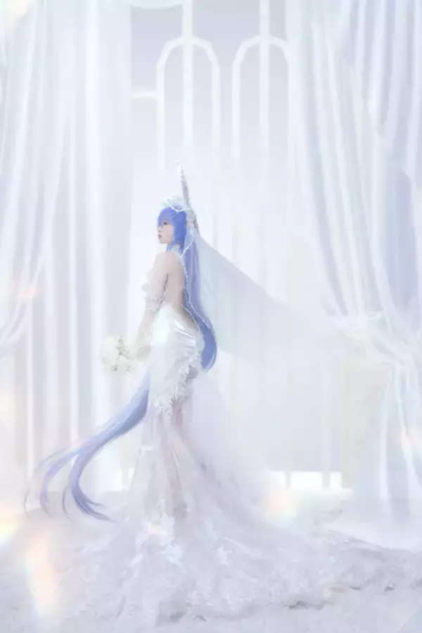 「『アズレン』ニュージャージーの満点花嫁姿、『FF7』ティファの艶やかさ、『原神』雷電将軍の紫電！中国美女コスプレイヤー3選【写真31枚】」の画像