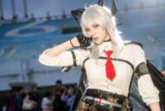【コスプレ】長い脚を惜しみになく使ったアクションポーズがかっこいい！八頭身な台湾美女の『鳴潮』ザンニーの蹴りがド迫力すぎ【写真8枚】