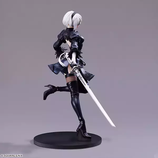 「スラリと伸びた美脚…！『NieR:Automata』より「2B」「9S」「A2」たち3人のフィギュアが再販」の画像