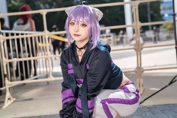 「【コスプレ】猫っぽく甘えてくる仕草が可愛すぎる！まったりおかゆのにゃんこポーズが似合う美女レイヤーが癒しをお届け【写真8枚】」の画像