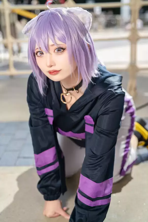 「【コスプレ】猫っぽく甘えてくる仕草が可愛すぎる！まったりおかゆのにゃんこポーズが似合う美女レイヤーが癒しをお届け【写真8枚】」の画像