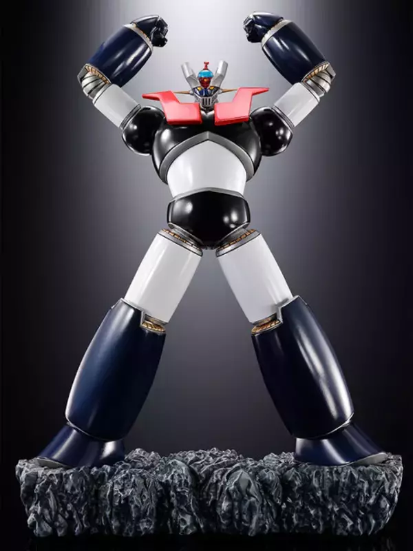 「マジンガーZ、グレートマジンガーが2体セットでスタチュー化！胸部放射版やマジンガーブレードは美しいメッキ仕上げ」の画像