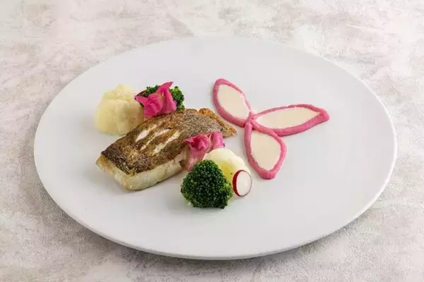 「『FGO』×サンシャインシティプリンスホテルコラボでリッチな体験を！まさに“10年の軌跡を五感で楽しむ”空間になっていた」の画像