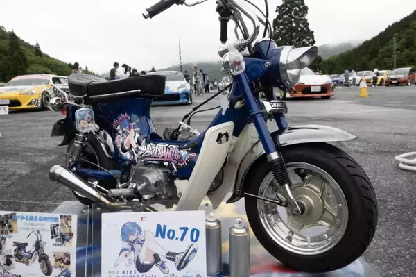 「人気ゲーム/アニメ、VTuberまで痛車＆痛バイク総勢150台が集結！キャラクターとクルマへの愛で溢れた奥伊吹を取材【ARCChampionship 2025フォトレポ】」の画像