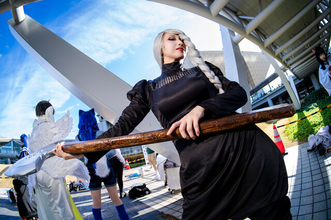 【コスプレ】本当に46歳なのか…！？美しすぎる大阪のおばちゃんが魅せる「呪術廻戦」冥冥は異次元のかっこよさだった【写真6枚】