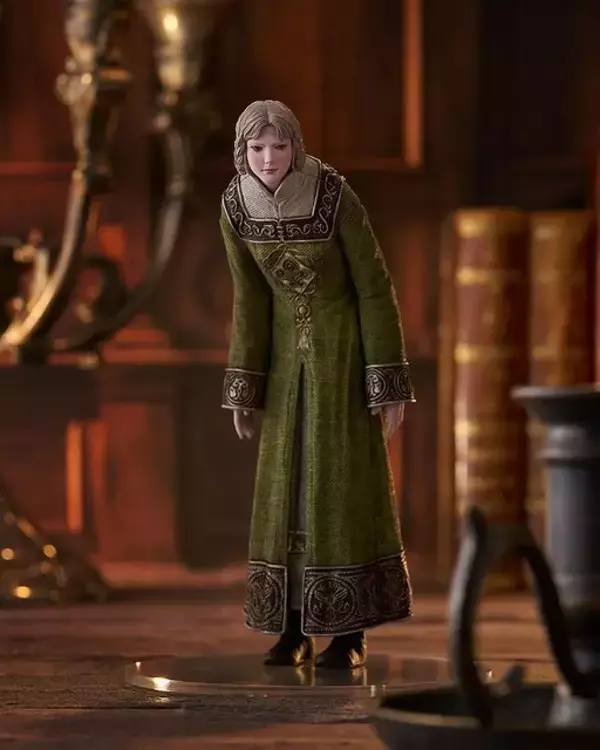 「『エルデンリング』人気キャラ「ラーヤ」がフィギュアに！特徴的な猫背姿までしっかり再現」の画像