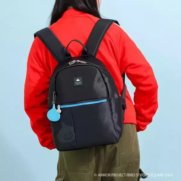 「『ドラクエ』“スライムだらけ”のバッグ＆小物が遊び心たっぷり！メタルスライムVer.も用意された、大人も子供も楽しめるデザイン」の画像