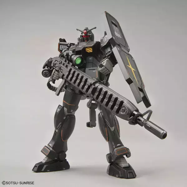「限定ガンプラ「ガンダムFSD (試作型ロングレンジ・ビームライフル装備）」が発売！シールドをガンマウントにした射撃体勢も演出可能」の画像