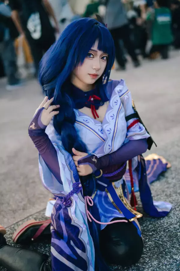 「【コスプレ】台湾美女が『原神』雷電将軍で魅せる！着物から伸びる美脚が艶やか【写真7枚】」の画像