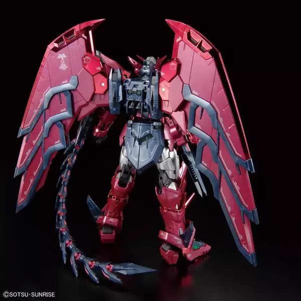 「ガンプラ「RG ガンダムエピオン」がスペシャルコーティングで出撃！メッキとエクストラフィニッシュ仕様で存在感抜群」の画像