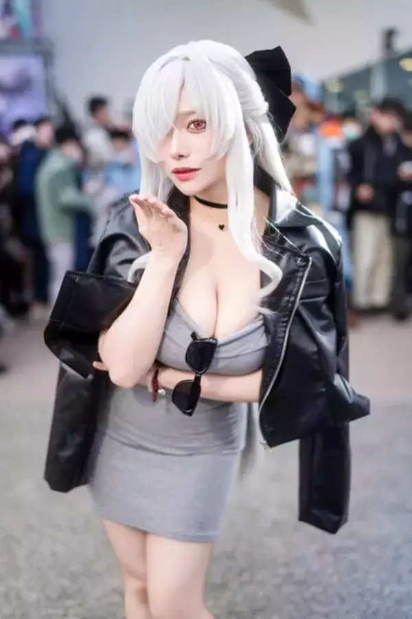 「【コスプレ】スタイル抜群のアジア美女たちが台湾に！『FGO』や『NIKKE』、『アズレン』など美脚を引っ提げ集結【写真37枚】」の画像