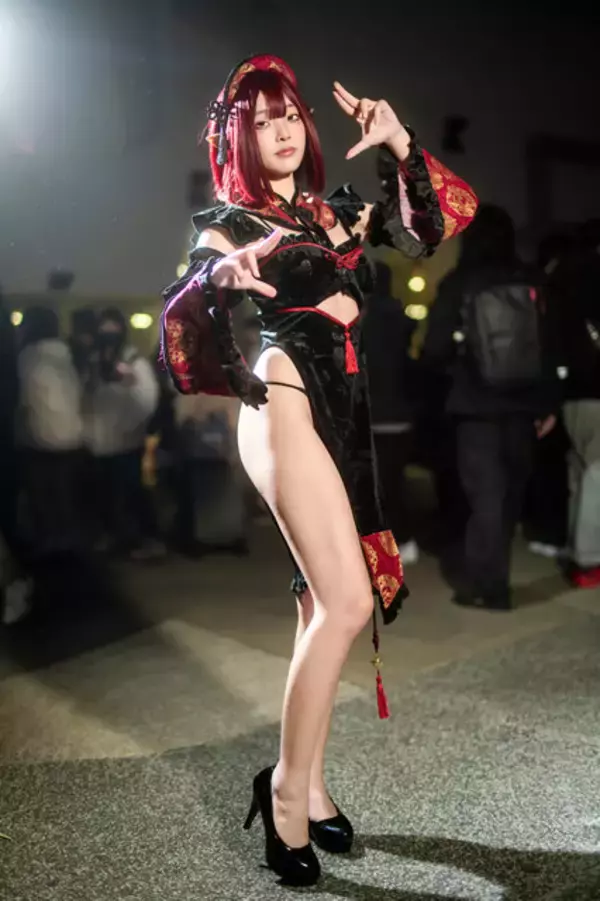 「【コスプレ】スタイル抜群のアジア美女たちが台湾に！『FGO』や『NIKKE』、『アズレン』など美脚を引っ提げ集結【写真37枚】」の画像