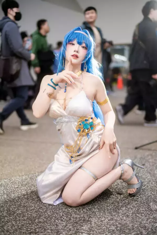 「【コスプレ】スタイル抜群のアジア美女たちが台湾に！『FGO』や『NIKKE』、『アズレン』など美脚を引っ提げ集結【写真37枚】」の画像