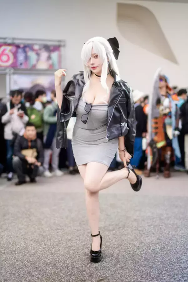 「【コスプレ】スタイル抜群のアジア美女たちが台湾に！『FGO』や『NIKKE』、『アズレン』など美脚を引っ提げ集結【写真37枚】」の画像