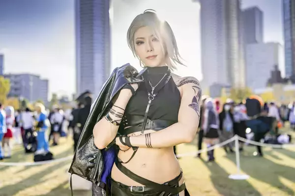 【コスプレ】人気コスプレイヤー・桃戸もも、鍛えられた肉体美で『無期迷途』ゾーヤ、『原神』ヌヴィレットを披露【写真8枚】