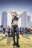 「【コスプレ】人気コスプレイヤー・桃戸もも、鍛えられた肉体美で『無期迷途』ゾーヤ、『原神』ヌヴィレットを披露【写真8枚】」の画像5