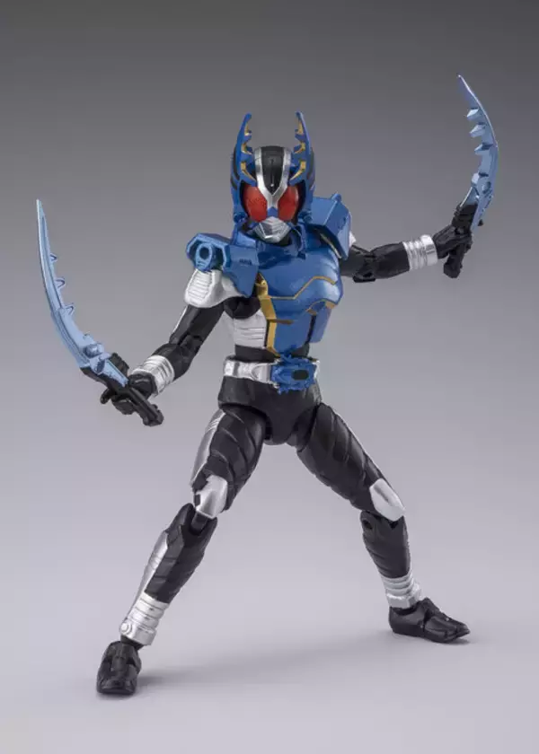 「食玩「掌動EXCEED 仮面ライダー2」でカブト、ガタックたちが可動フィギュアに！「おばあちゃんが言っていた…」やライダーキックもバッチリ」の画像