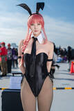 「【コスプレ】「チェンソーマン」マキマさんのバニー姿がセクシーすぎる！抜群のスタイルとミステリアスな表情もたまらない【写真８枚】」の画像6