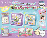 「カメラを通して「ちいかわ」と一緒に生活！写真を撮って討伐したり占ったり、液晶トイ1台で無限に遊べる」の画像1