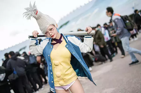 「【コスプレ】台湾美女の「ダンダダン」霊媒師おばあちゃんが魅惑的すぎた【写真9枚】」の画像