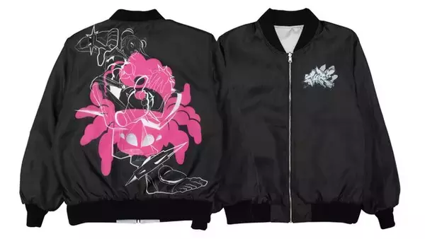 「背面に「ジュリ」や「豪鬼」を大胆デザイン！『スト6』から2WAY仕様のブルゾンが予約受付中」の画像