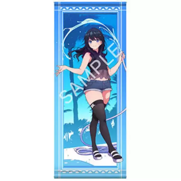 「宝多六花の“ほぼ等身大”ふともも！劇場版「グリッドマン ユニバース」夏休みモチーフの新規描き下ろしイラストグッズが登場」の画像