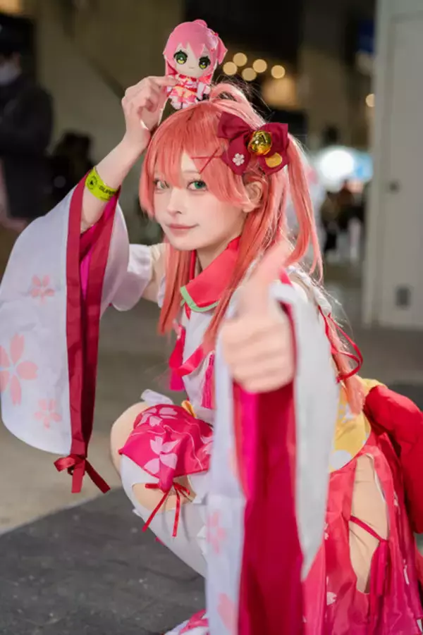 「【コスプレ】3月5日は「ホロライブ」さくらみこの誕生日！巫女衣装からデート服まで可愛いがいっぱいのコスプレまとめ【写真45枚】」の画像