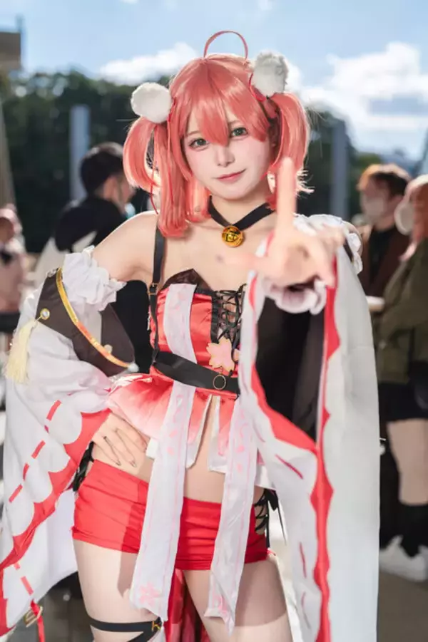 「【コスプレ】3月5日は「ホロライブ」さくらみこの誕生日！巫女衣装からデート服まで可愛いがいっぱいのコスプレまとめ【写真45枚】」の画像