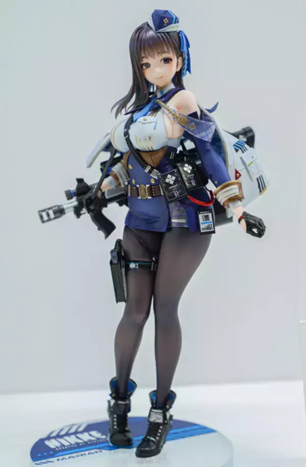 「『勝利の女神：NIKKE』が脅威の展示数！背中で魅せるフィギュアが「ワンフェス」に大集結【WF2026冬】」の画像
