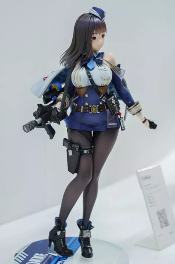 「『勝利の女神：NIKKE』が脅威の展示数！背中で魅せるフィギュアが「ワンフェス」に大集結【WF2026冬】」の画像