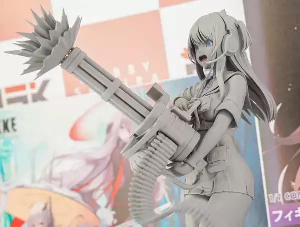 「『勝利の女神：NIKKE』が脅威の展示数！背中で魅せるフィギュアが「ワンフェス」に大集結【WF2026冬】」の画像