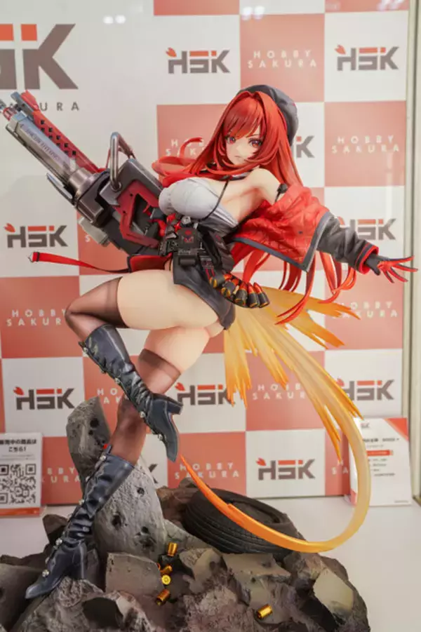 「『勝利の女神：NIKKE』が脅威の展示数！背中で魅せるフィギュアが「ワンフェス」に大集結【WF2026冬】」の画像