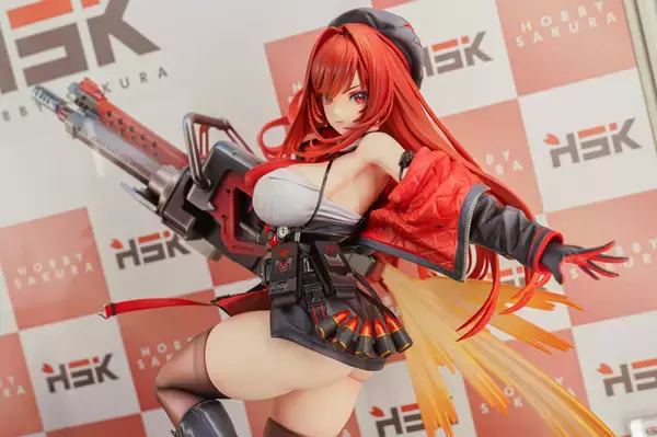 「『勝利の女神：NIKKE』が脅威の展示数！背中で魅せるフィギュアが「ワンフェス」に大集結【WF2026冬】」の画像