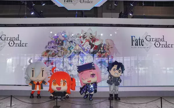 「【AnimeJapan 2026】『FGO』ブースが豪華絢爛すぎ！公式コスプレイヤーの出迎えから第2部終章の振り返りまで、見どころをお届け【フォトレポート】」の画像