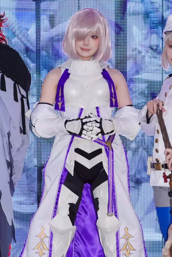 「【AnimeJapan 2026】『FGO』ブースが豪華絢爛すぎ！公式コスプレイヤーの出迎えから第2部終章の振り返りまで、見どころをお届け【フォトレポート】」の画像