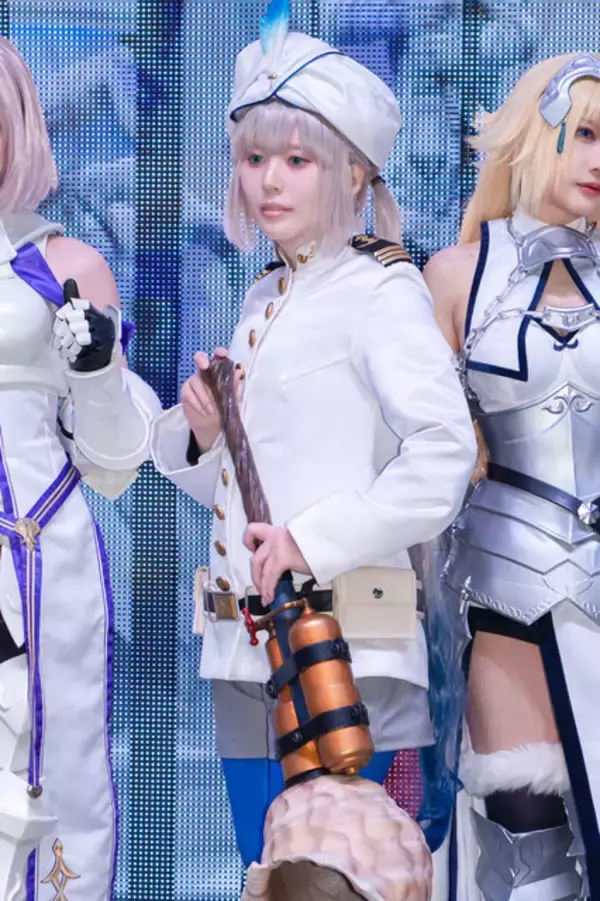 「【AnimeJapan 2026】『FGO』ブースが豪華絢爛すぎ！公式コスプレイヤーの出迎えから第2部終章の振り返りまで、見どころをお届け【フォトレポート】」の画像