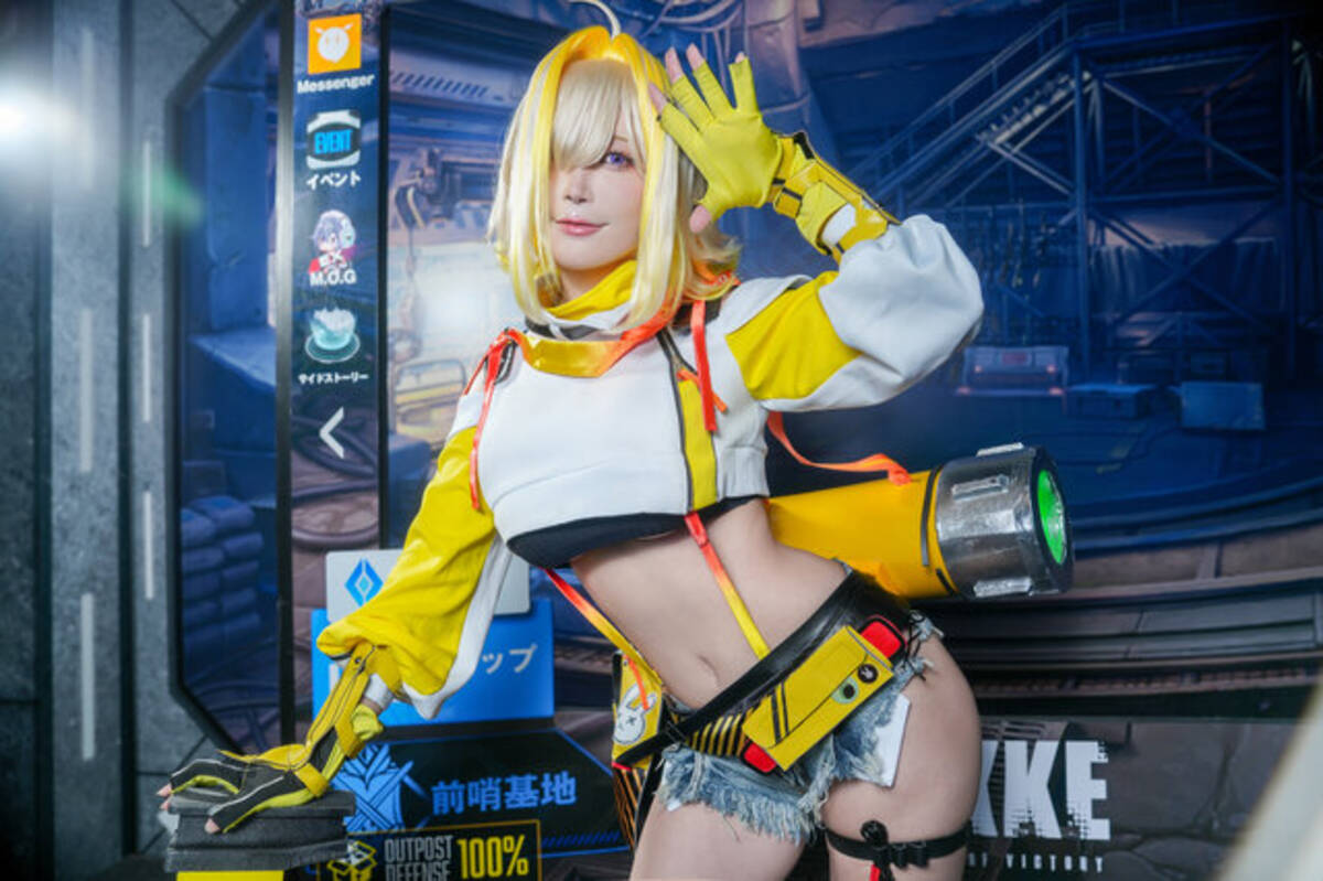 コスプレ】美くびれ際立つ、S字ラインがお見事！『NIKKE』エレグの美女 
