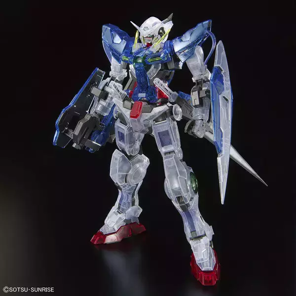 「「MG エクシア」がクリアカラーでガンダムベースに登場！約2万円の「RG サザビー[メカニカルコアメッキ]」など、限定ガンプラが一挙公開」の画像