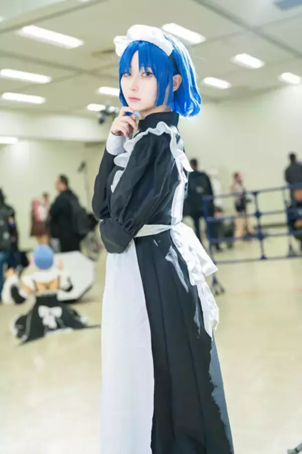 「【コスプレ】キャラの個性を感じさせる雰囲気作りと絶対領域に注目！「ぼっち・ざ・ろっく!」メイド併せが眼福の可愛さ【写真27枚】」の画像
