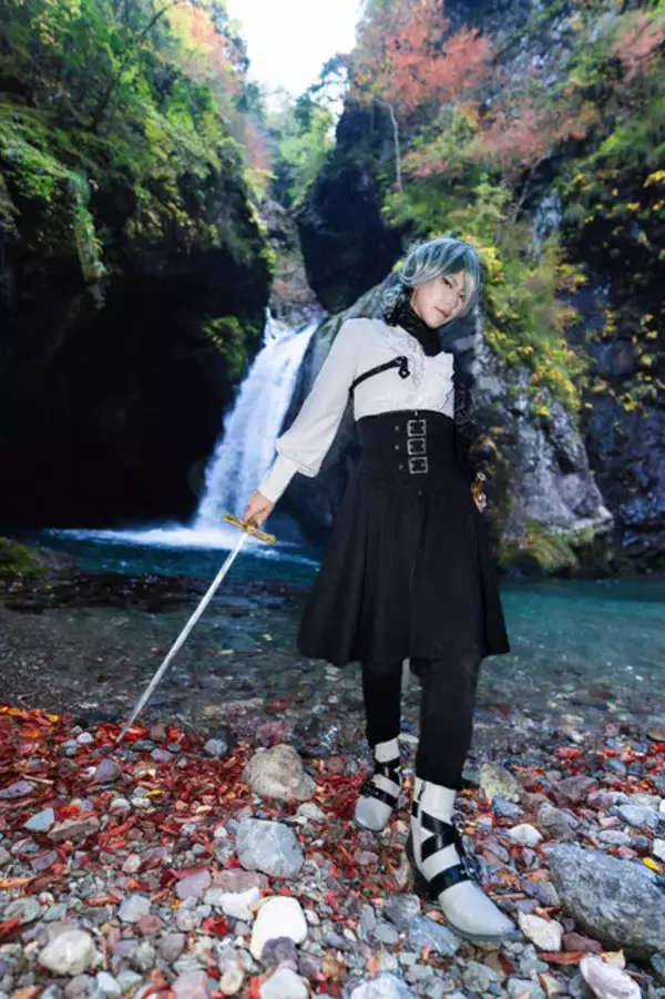 「【特集】紅葉・滝・廃校舎…どこで撮影しても絵になる場所があったのか！「コスプレ×徳島県那賀町の絶景」永久保存版をお届け【写真69枚】」の画像