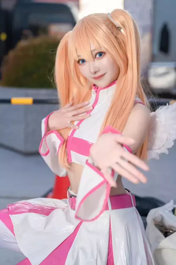 「【コスプレ】バニーガール先輩から天使なリリエル、蛇喰夢子までアニメヒロインがコミケ105に集結！美女レイヤー8選をプレイバック【写真34枚】」の画像