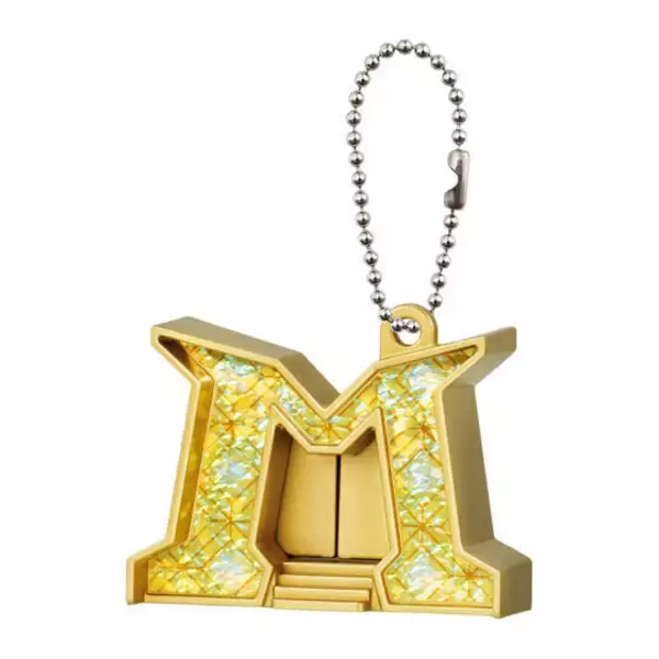 「「M-1グランプリ」が集めたくなるミニチュアチャームに！「優勝トロフィー」「登場M大門」など象徴的な全7種」の画像