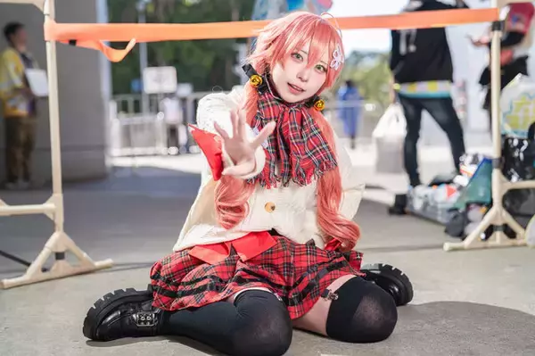 「【コスプレ】白衣装がかっこいいトワ様に艶やかな着物姿のあやめ殿、色っぽい癒月ちょこまで「ホロEXPO」美女レイヤー10選【写真42枚】」の画像