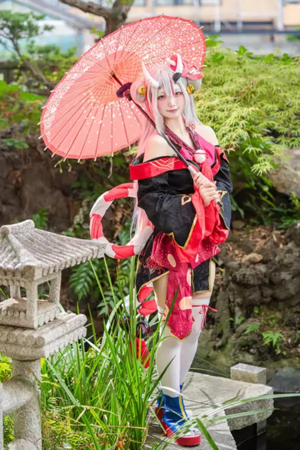 「【コスプレ】12月13日は「ホロライブ」百鬼あやめ誕生日！ミニ丈の和服からアイドル衣装まで“かわ余”レイヤーまとめ【写真45枚】」の画像