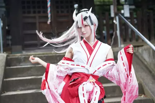 「【コスプレ】12月13日は「ホロライブ」百鬼あやめ誕生日！ミニ丈の和服からアイドル衣装まで“かわ余”レイヤーまとめ【写真45枚】」の画像