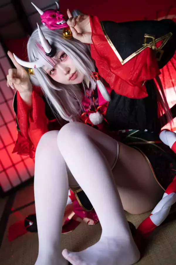 「【コスプレ】12月13日は「ホロライブ」百鬼あやめ誕生日！ミニ丈の和服からアイドル衣装まで“かわ余”レイヤーまとめ【写真45枚】」の画像