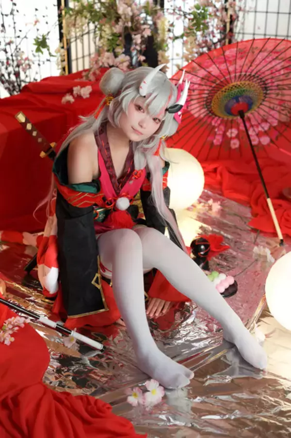 「【コスプレ】12月13日は「ホロライブ」百鬼あやめ誕生日！ミニ丈の和服からアイドル衣装まで“かわ余”レイヤーまとめ【写真45枚】」の画像