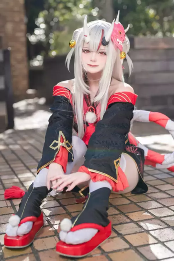 「【コスプレ】12月13日は「ホロライブ」百鬼あやめ誕生日！ミニ丈の和服からアイドル衣装まで“かわ余”レイヤーまとめ【写真45枚】」の画像