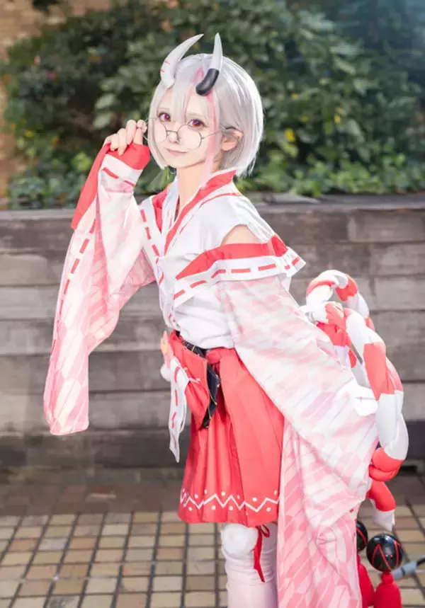 「【コスプレ】12月13日は「ホロライブ」百鬼あやめ誕生日！ミニ丈の和服からアイドル衣装まで“かわ余”レイヤーまとめ【写真45枚】」の画像